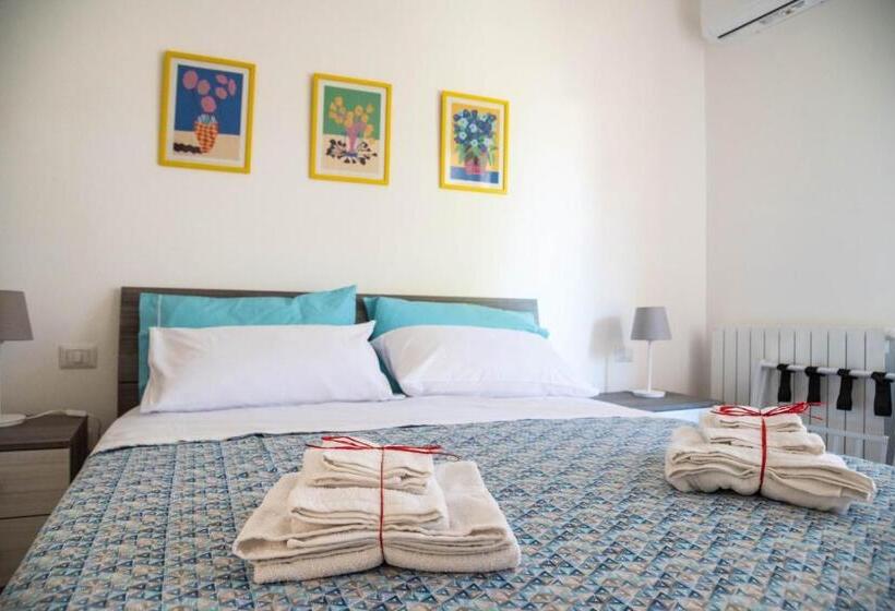 Пансион Koinè Comfort Rooms