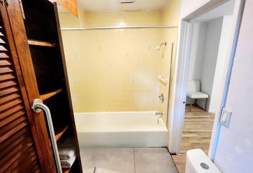 ペンション New Cottage In Lake Placid On Lake Istokpoga