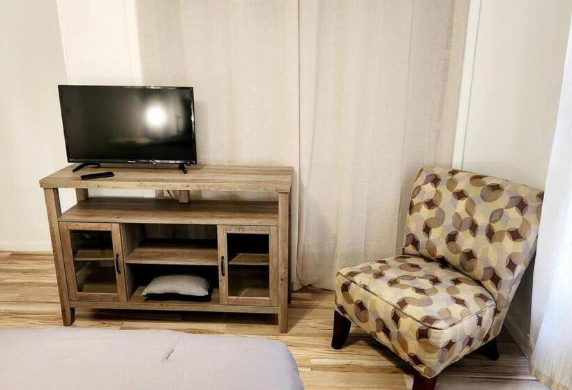 ペンション New Cottage In Lake Placid On Lake Istokpoga