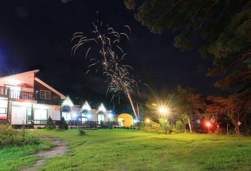 Pensione Sangju Sogrisan Solhyanggipensyeon