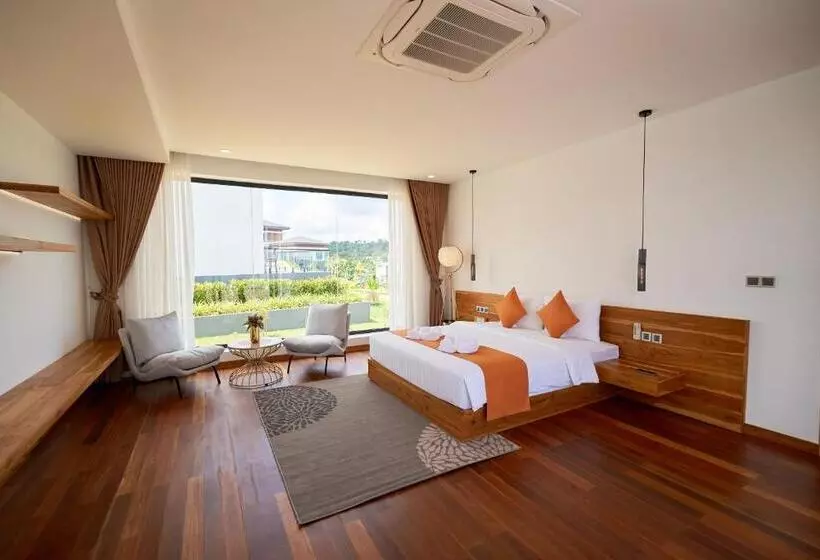 Lomakeskus The Pine Mansion