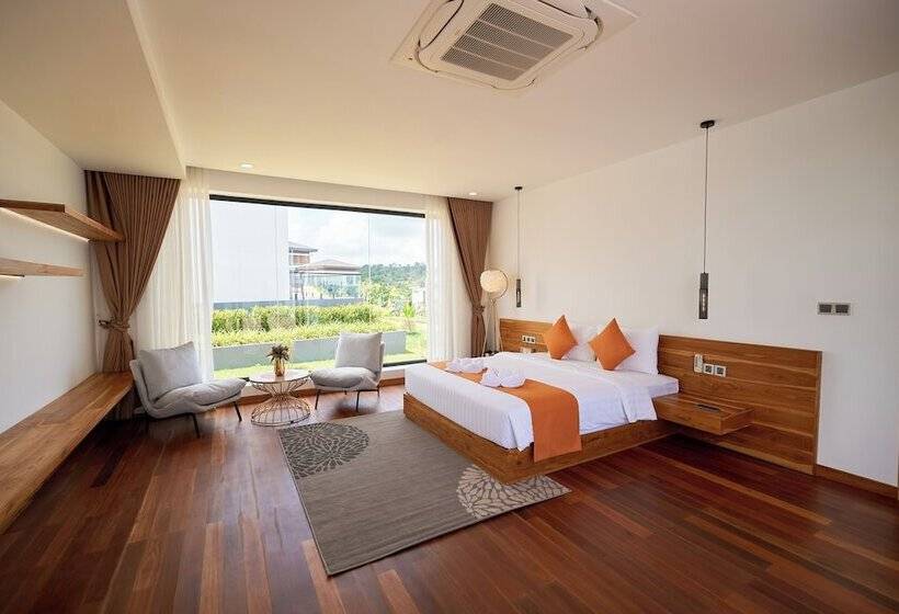 استراحتگاه The Pine Mansion