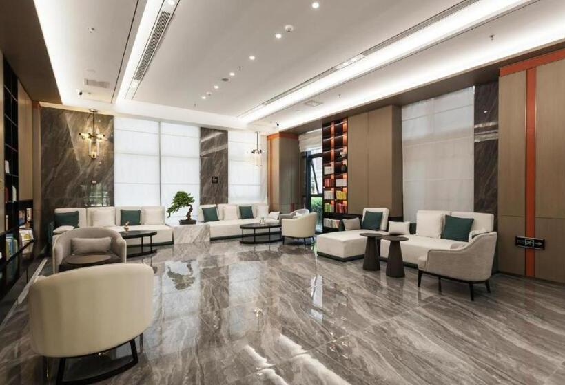 Atour Hotel Shenyang South Railway Station Municipal Government