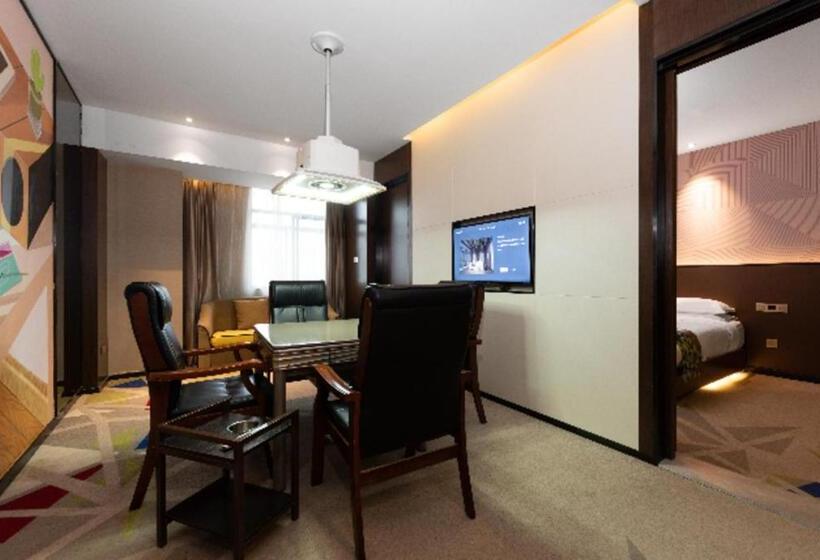 Borrman Hotel Wuhan Hankou Railway Station Metro Station