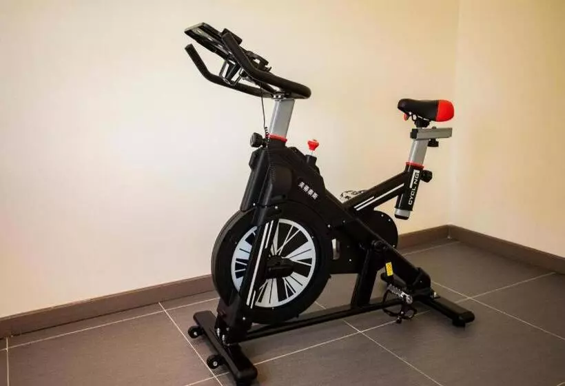 Hanting Hotel Baoding Xiong County Bus Station