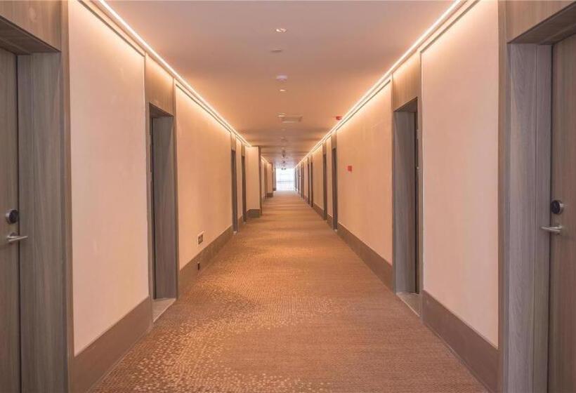 Hanting Hotel Baoji Longzhou Plaza