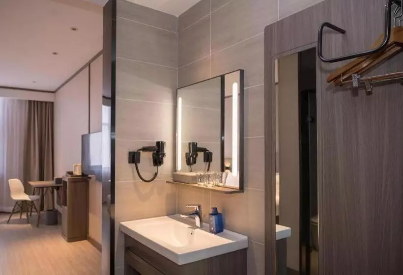 Hanting Hotel Baoji Longzhou Plaza