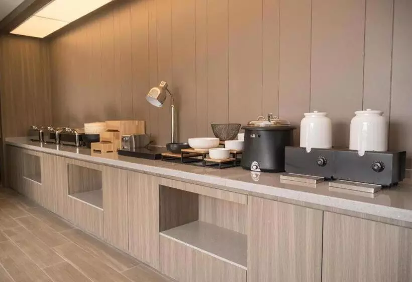 Hanting Hotel Baoji Longzhou Plaza