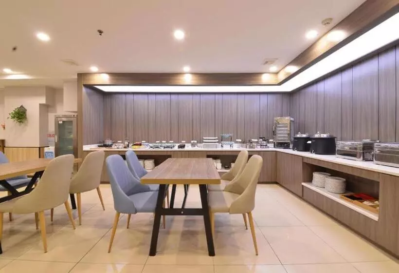 Hanting Hotel Jinan Dikou Road Long Distance Bus Terminal