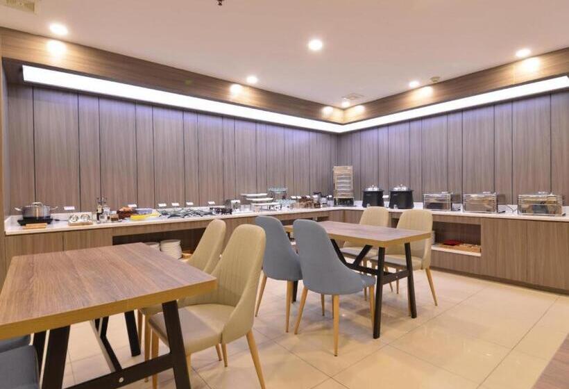 Hanting Hotel Jinan Dikou Road Long Distance Bus Terminal