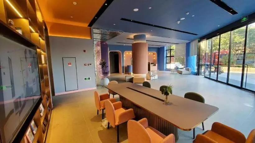 Hanting Hotel Ningbo Dongqian Lake North Mozhi Road