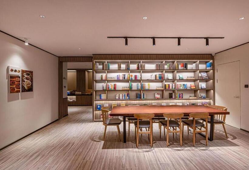 Hanting Hotel Suzhou Yangcheng Lake