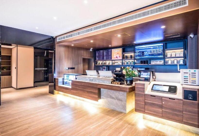 Hanting Hotel Tianjin Chenglindao Metro Station