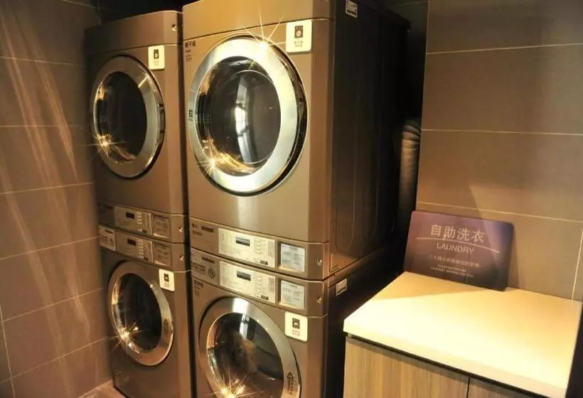 Hanting Hotel Xinzhou South Jianshe Road