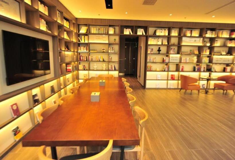 Hanting Hotel Xinzhou South Jianshe Road