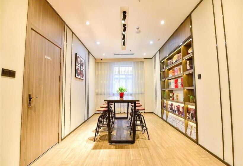 Hanting Hotel Zhangye Gulou