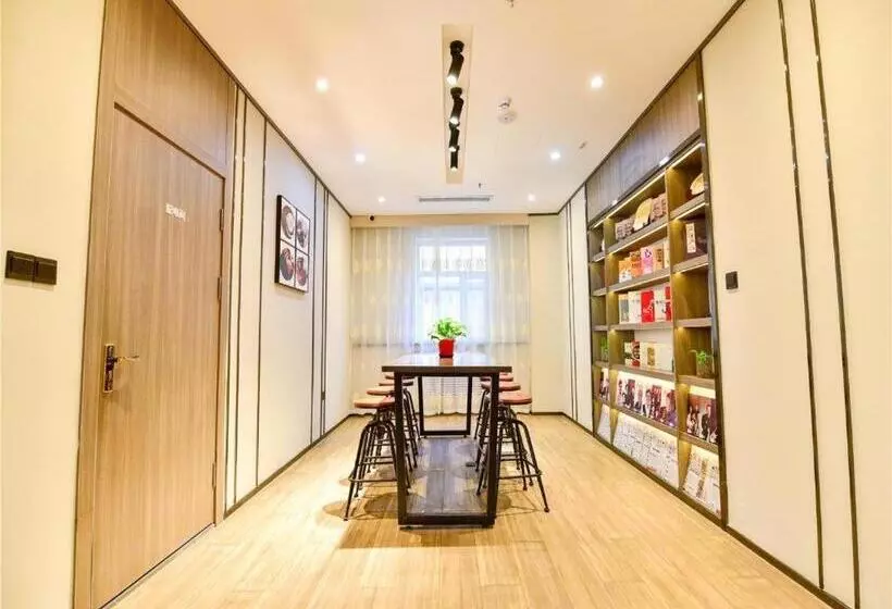 Hanting Hotel Zhangye Gulou