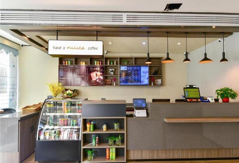 Hanting Hotel Zhangye Gulou