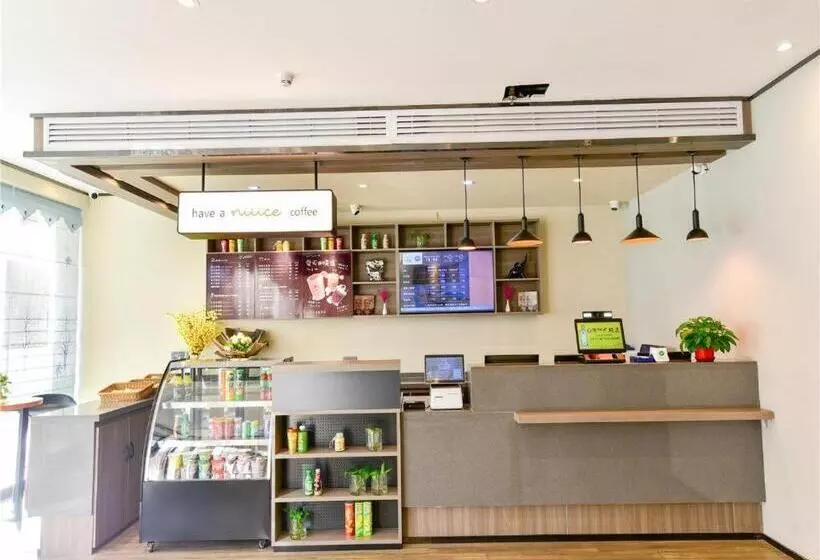 Hanting Hotel Zhangye Gulou