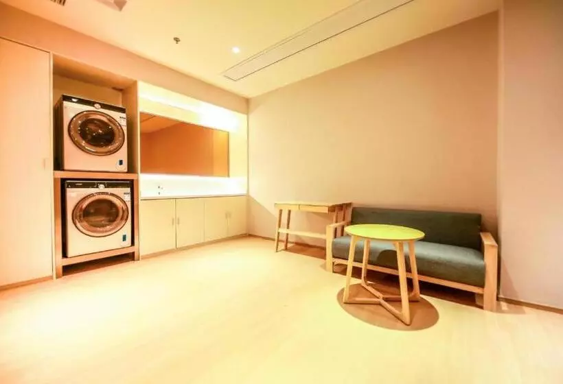 Ji Hotel Nantong Dongjing International