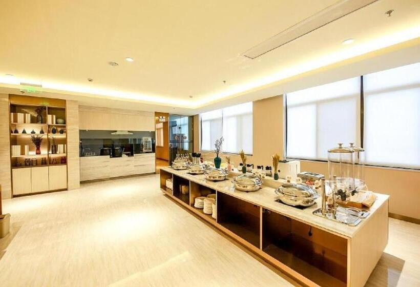 Ji Hotel Nantong Dongjing International