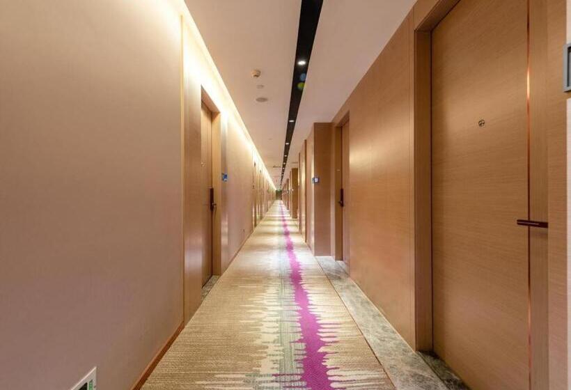 Lavande Hotel Zhongshan Lihe Square