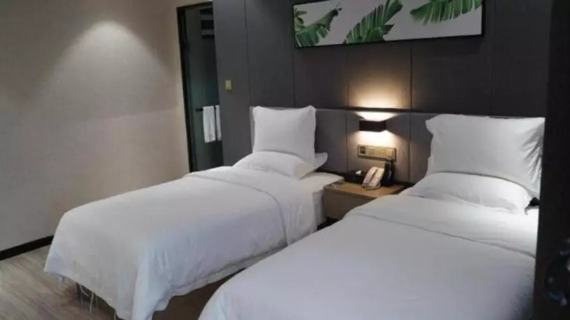 Oly Hotel Huairen City Dianxin Dalou