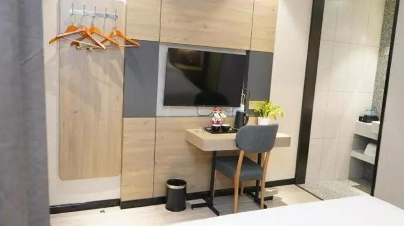 Oly Hotel Huairen City Dianxin Dalou