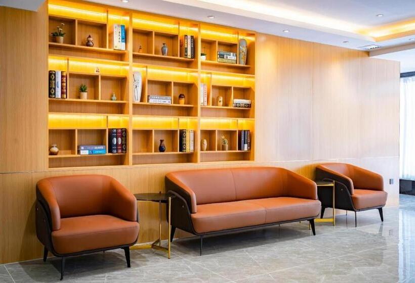 Starway Hotel Urumqi Guangming Road Times Square