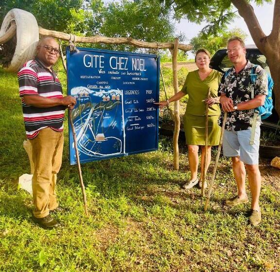 تختخواب و صبحانه Gîte Chez Noël