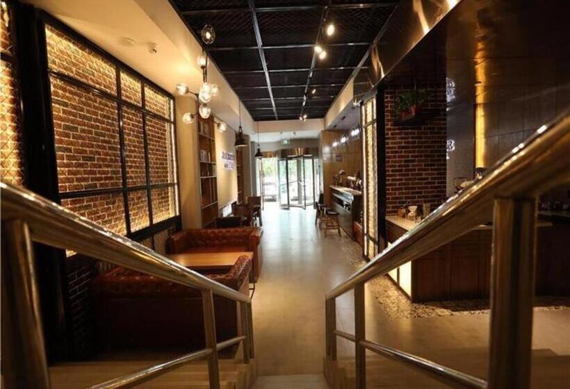 Chonpho Hotel Xining Haihu Wanda Plaza