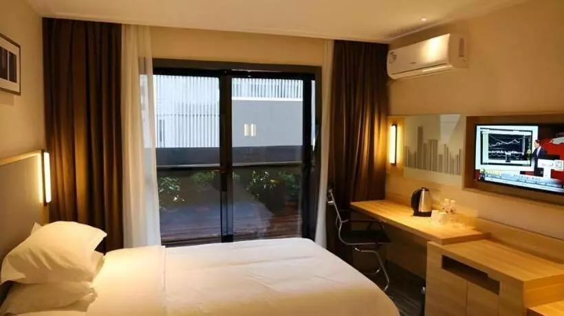 City Comfort Inn Hotel Nanning Binyang Phoenix Lake Park