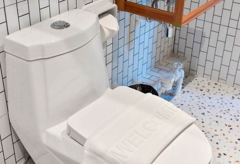 Duplex Rooms Pool View At Thalay Cha Am