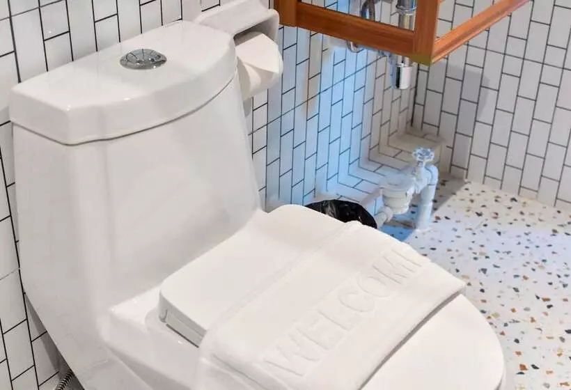 Duplex Rooms Pool View At Thalay Cha Am