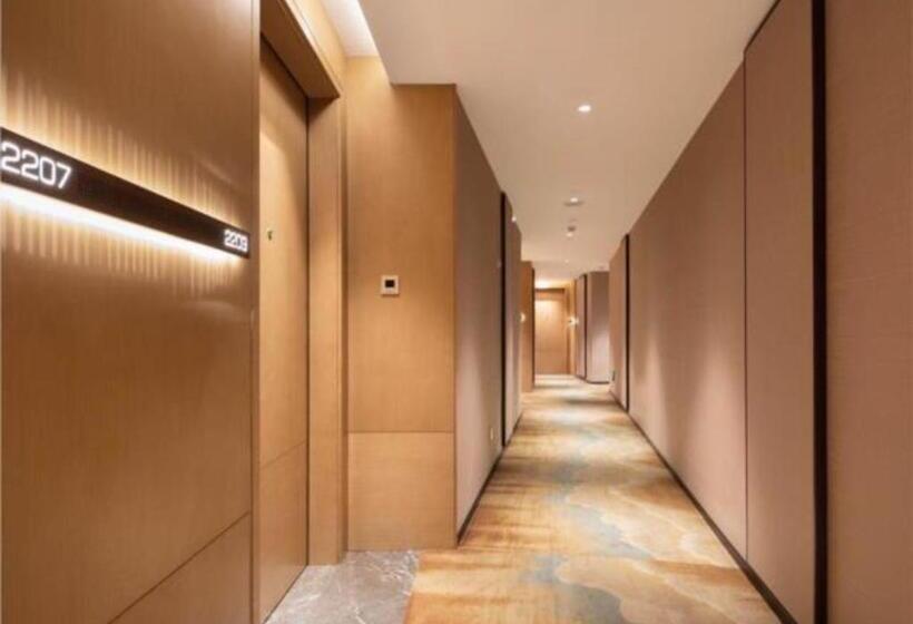 E Cheng Hotel Shenyang North Railway Station