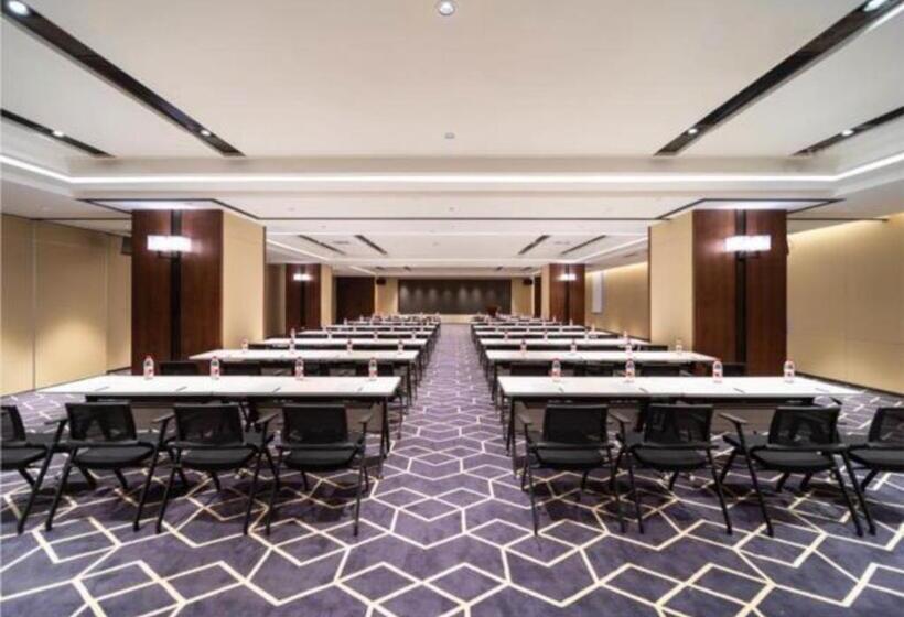 E Cheng Hotel Shenyang North Railway Station