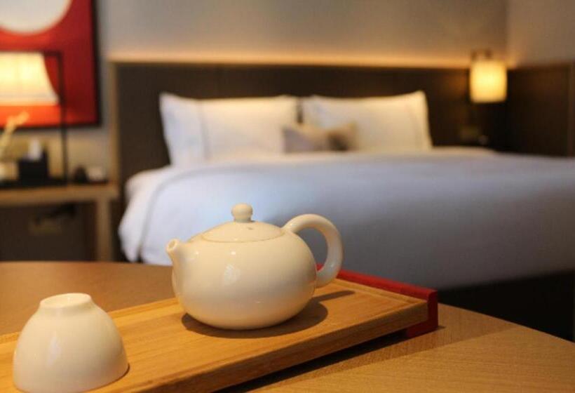 E Cheng Hotel Shenyang North Railway Station