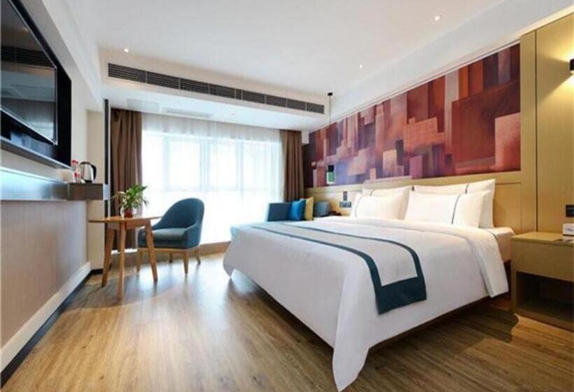 Отель City Comfort Inn Guiyang Financial City Convention Center Metro Station