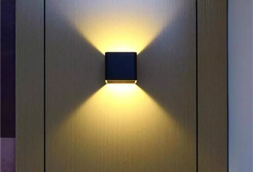 ホテル City Comfort Inn Guiyang Financial City Convention Center Metro Station