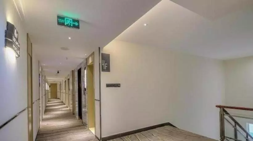 Hotelli City Comfort Inn Mount Emei