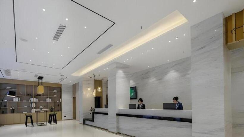 호텔 City Comfort Inn Mount Emei