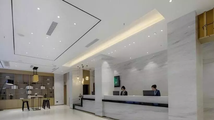 Hotelli City Comfort Inn Mount Emei