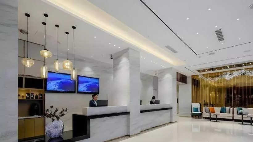 Hotelli City Comfort Inn Mount Emei