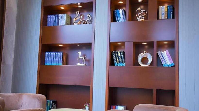 Hotell City Comfort Inn Wuhan Jiangxia Stadium