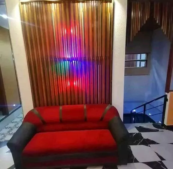 هتل Gangana Resort Inn