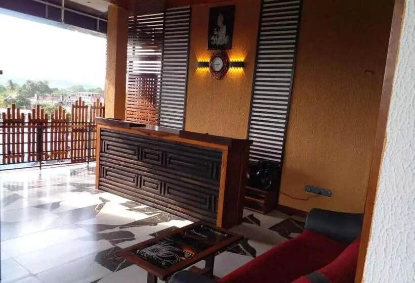 هتل Gangana Resort Inn