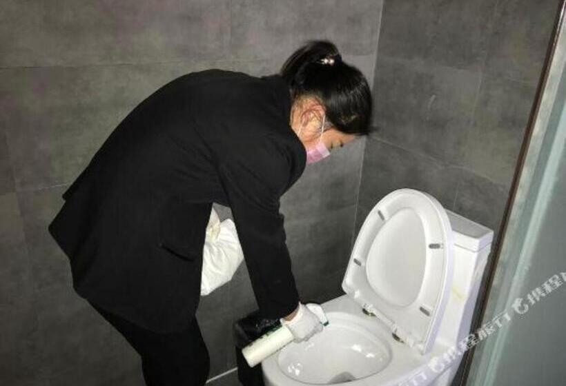 Otel James Joyce Coffetel· Zhengzhou Wenhua Road Technology Market