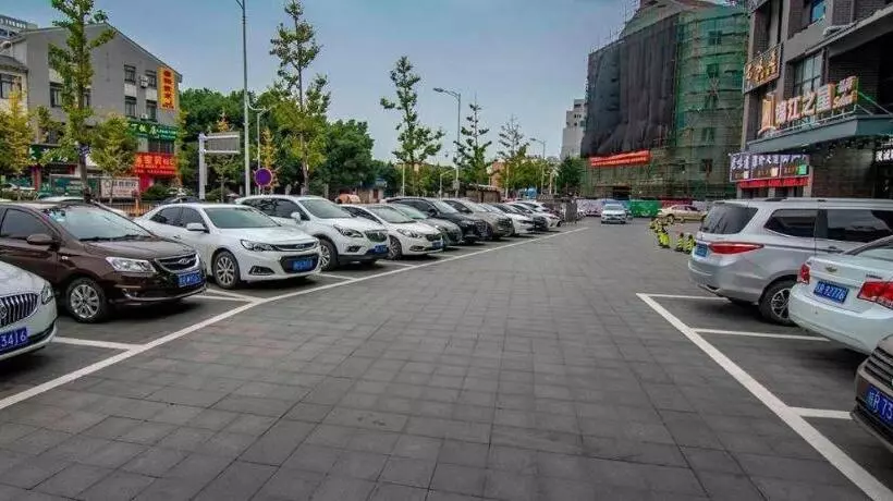 ホテル Jinjiang Inn Select Chizhou Qiupu Road Xiushanmen