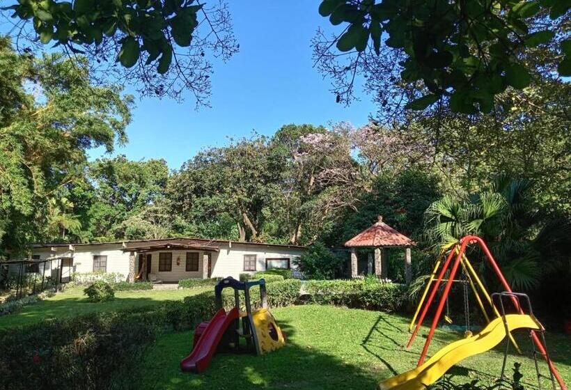 ホテル La Casa De Analu