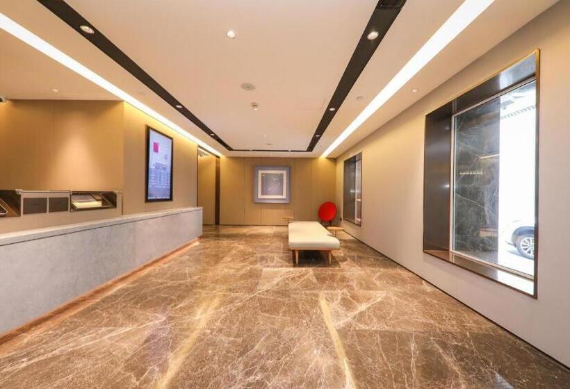 Ji Hotel Shanghai Renming Guangchang Weihai Road